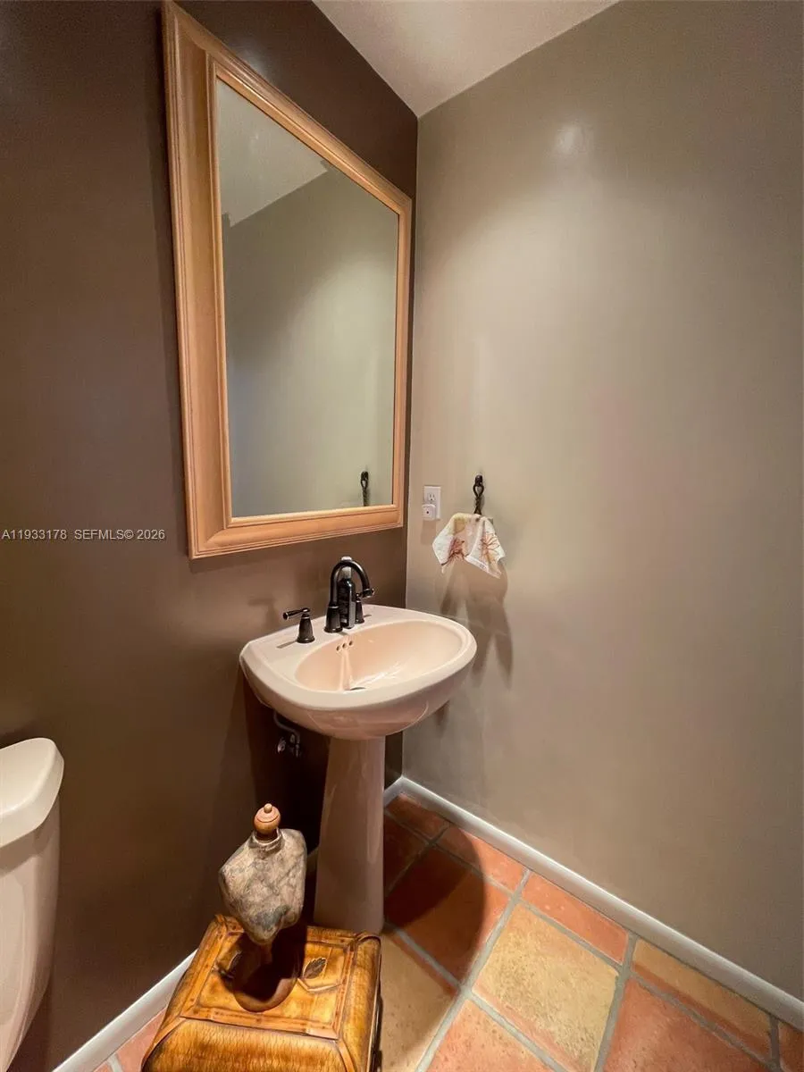 17025 Sw 80th Ct, Palmetto Bay, Florida 33157, Palmetto Bay, Florida 33157, 4 Bedrooms Bedrooms, ,2 BathroomsBathrooms,Residential,For Sale,17025 Sw 80th Ct, Palmetto Bay, Florida 33157,A11933178