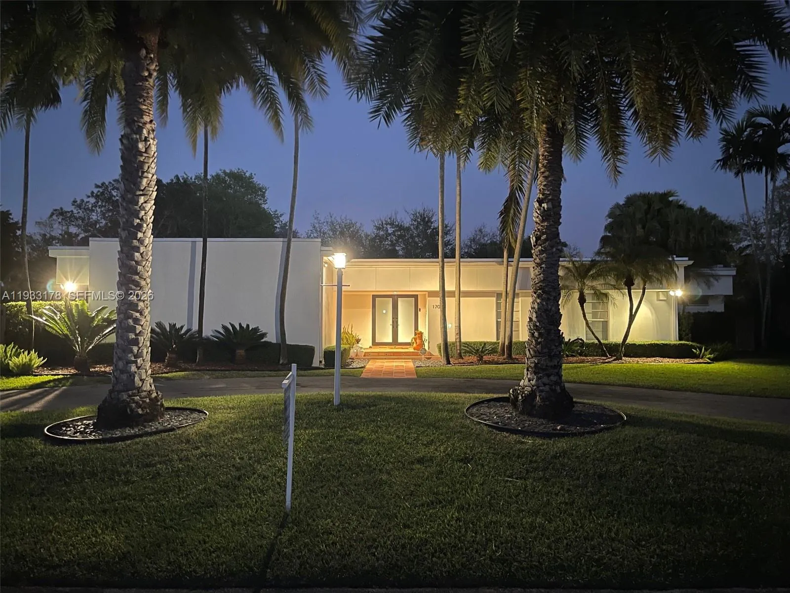 17025 Sw 80th Ct, Palmetto Bay, Florida 33157, Palmetto Bay, Florida 33157, 4 Bedrooms Bedrooms, ,2 BathroomsBathrooms,Residential,For Sale,17025 Sw 80th Ct, Palmetto Bay, Florida 33157,A11933178