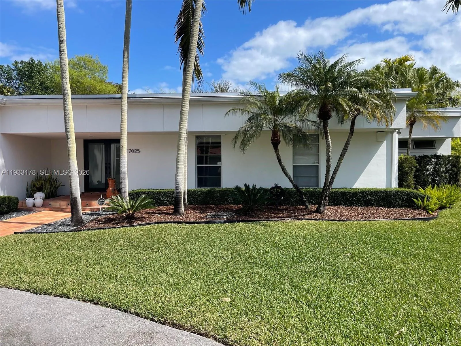 17025 Sw 80th Ct, Palmetto Bay, Florida 33157, Palmetto Bay, Florida 33157, 4 Bedrooms Bedrooms, ,2 BathroomsBathrooms,Residential,For Sale,17025 Sw 80th Ct, Palmetto Bay, Florida 33157,A11933178