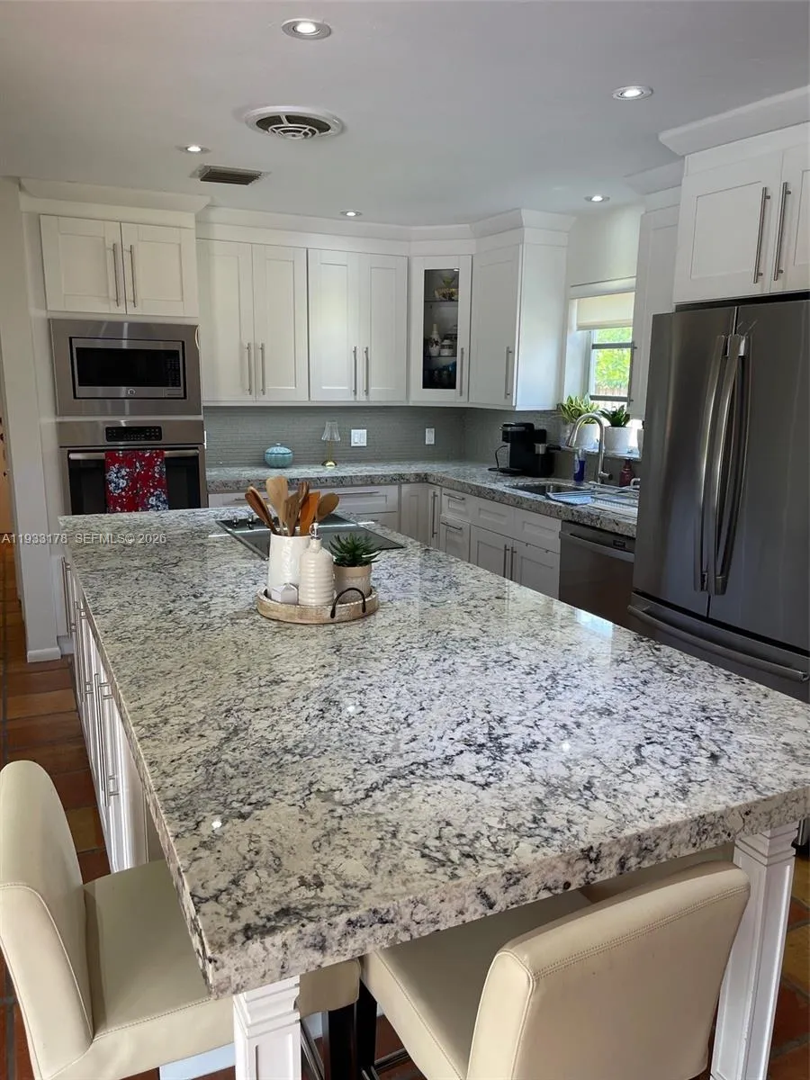 17025 Sw 80th Ct, Palmetto Bay, Florida 33157, Palmetto Bay, Florida 33157, 4 Bedrooms Bedrooms, ,2 BathroomsBathrooms,Residential,For Sale,17025 Sw 80th Ct, Palmetto Bay, Florida 33157,A11933178