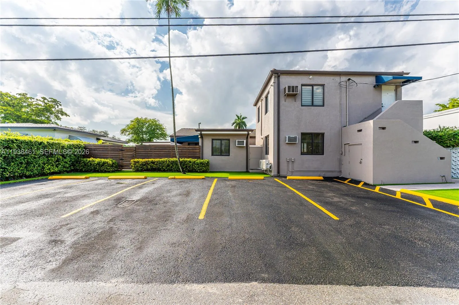 157 Curtiss Pkwy, Miami Springs, Florida 33166, Miami Springs, Florida 33166, ,Residential Income,For Sale,157 Curtiss Pkwy, Miami Springs, Florida 33166,A11938461