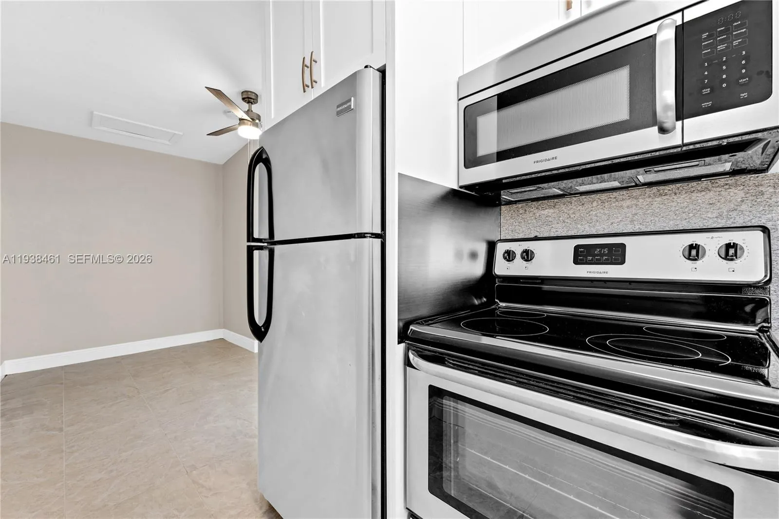 157 Curtiss Pkwy, Miami Springs, Florida 33166, Miami Springs, Florida 33166, ,Residential Income,For Sale,157 Curtiss Pkwy, Miami Springs, Florida 33166,A11938461