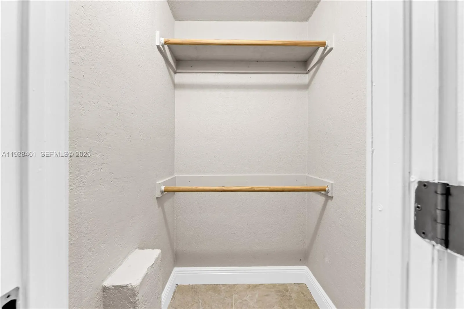 157 Curtiss Pkwy, Miami Springs, Florida 33166, Miami Springs, Florida 33166, ,Residential Income,For Sale,157 Curtiss Pkwy, Miami Springs, Florida 33166,A11938461