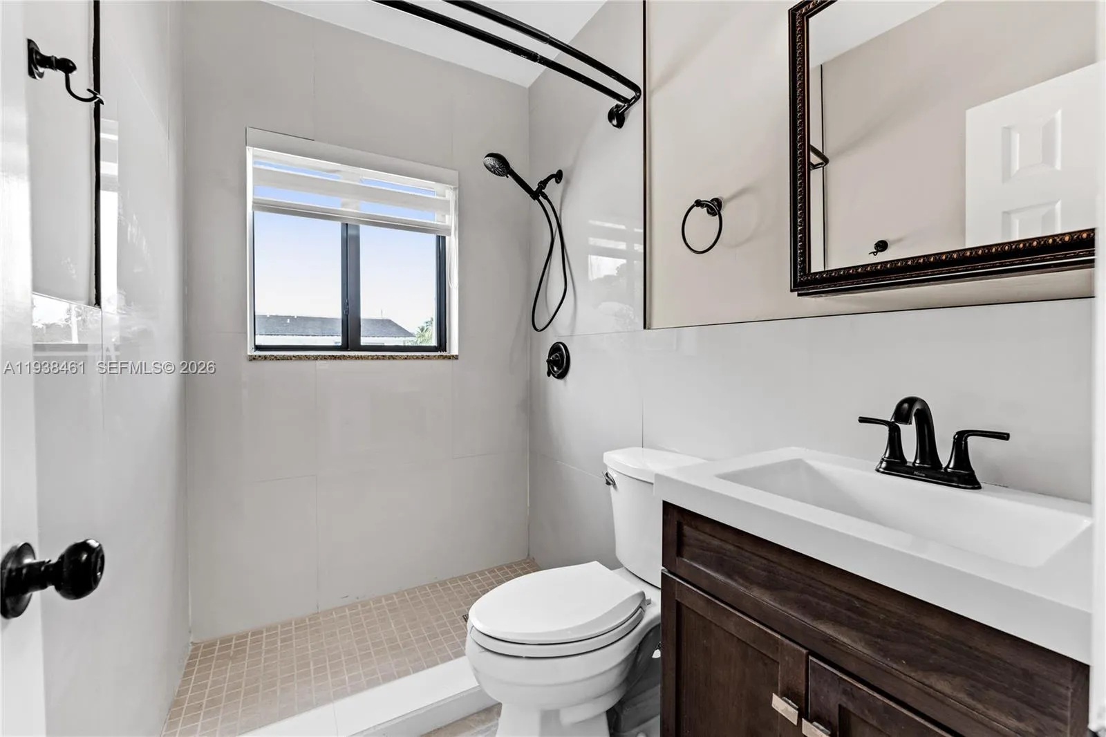 157 Curtiss Pkwy, Miami Springs, Florida 33166, Miami Springs, Florida 33166, ,Residential Income,For Sale,157 Curtiss Pkwy, Miami Springs, Florida 33166,A11938461