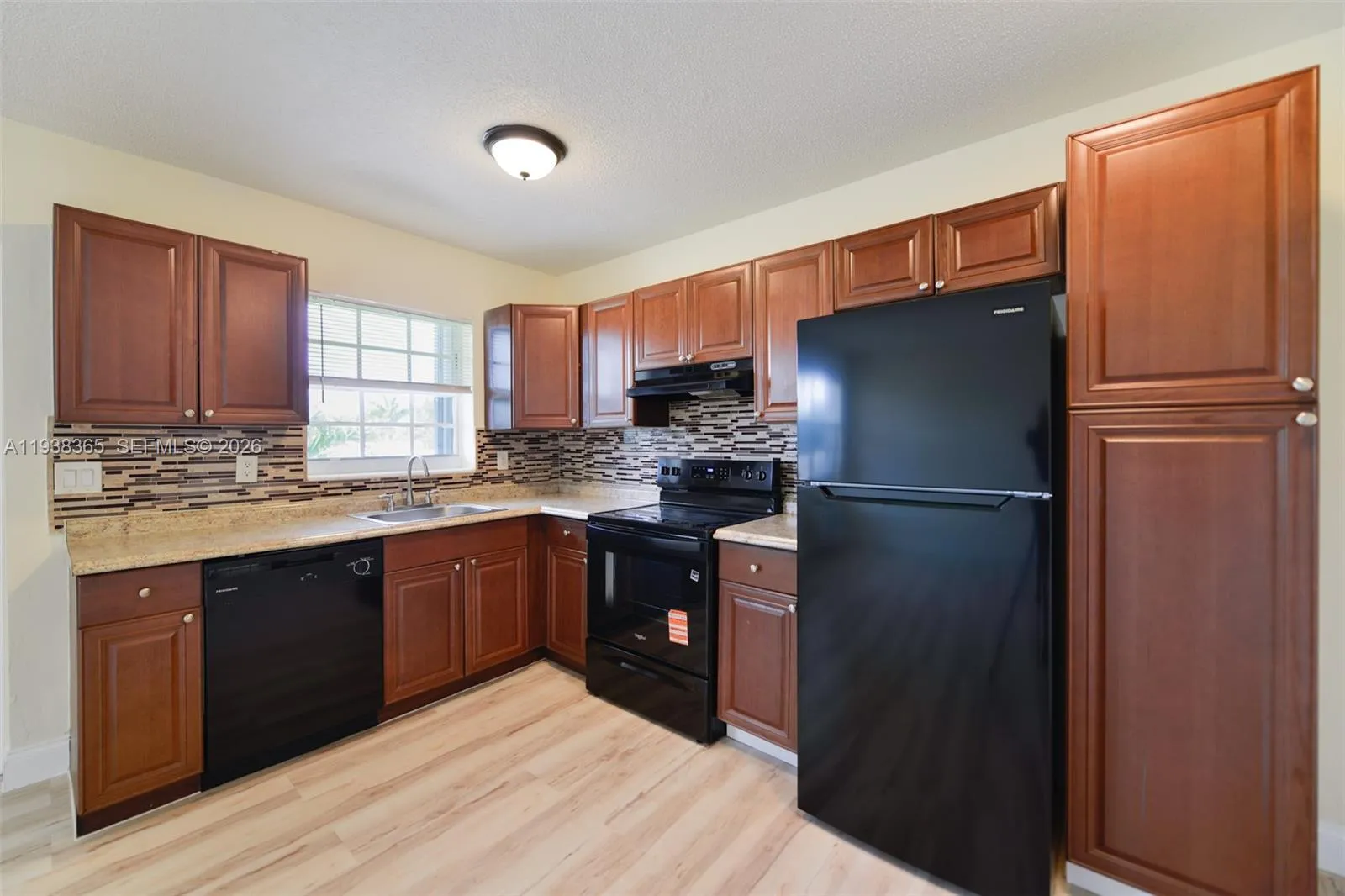 5420 Ne 22nd Ter 18, Fort Lauderdale, Florida 3330, Fort Lauderdale, Florida 33308, 1 Bedroom Bedrooms, ,1 BathroomBathrooms,Residential Lease,For Rent,5420 Ne 22nd Ter 18, Fort Lauderdale, Florida 3330,A11938365