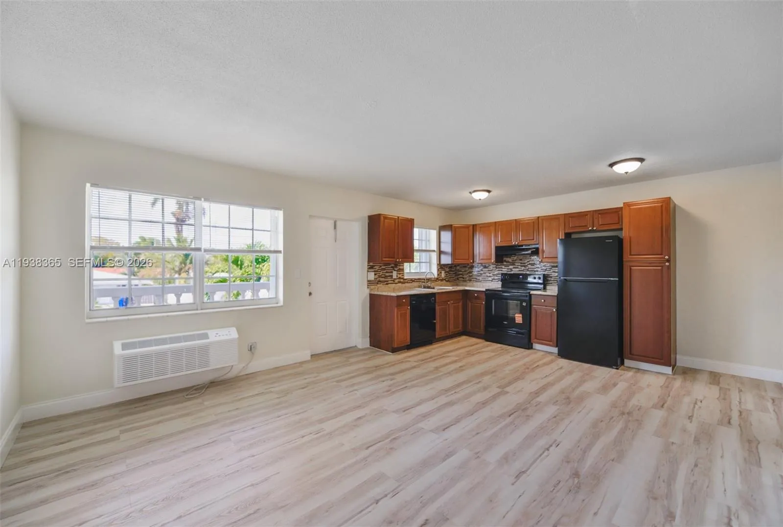 5420 Ne 22nd Ter 18, Fort Lauderdale, Florida 3330, Fort Lauderdale, Florida 33308, 1 Bedroom Bedrooms, ,1 BathroomBathrooms,Residential Lease,For Rent,5420 Ne 22nd Ter 18, Fort Lauderdale, Florida 3330,A11938365