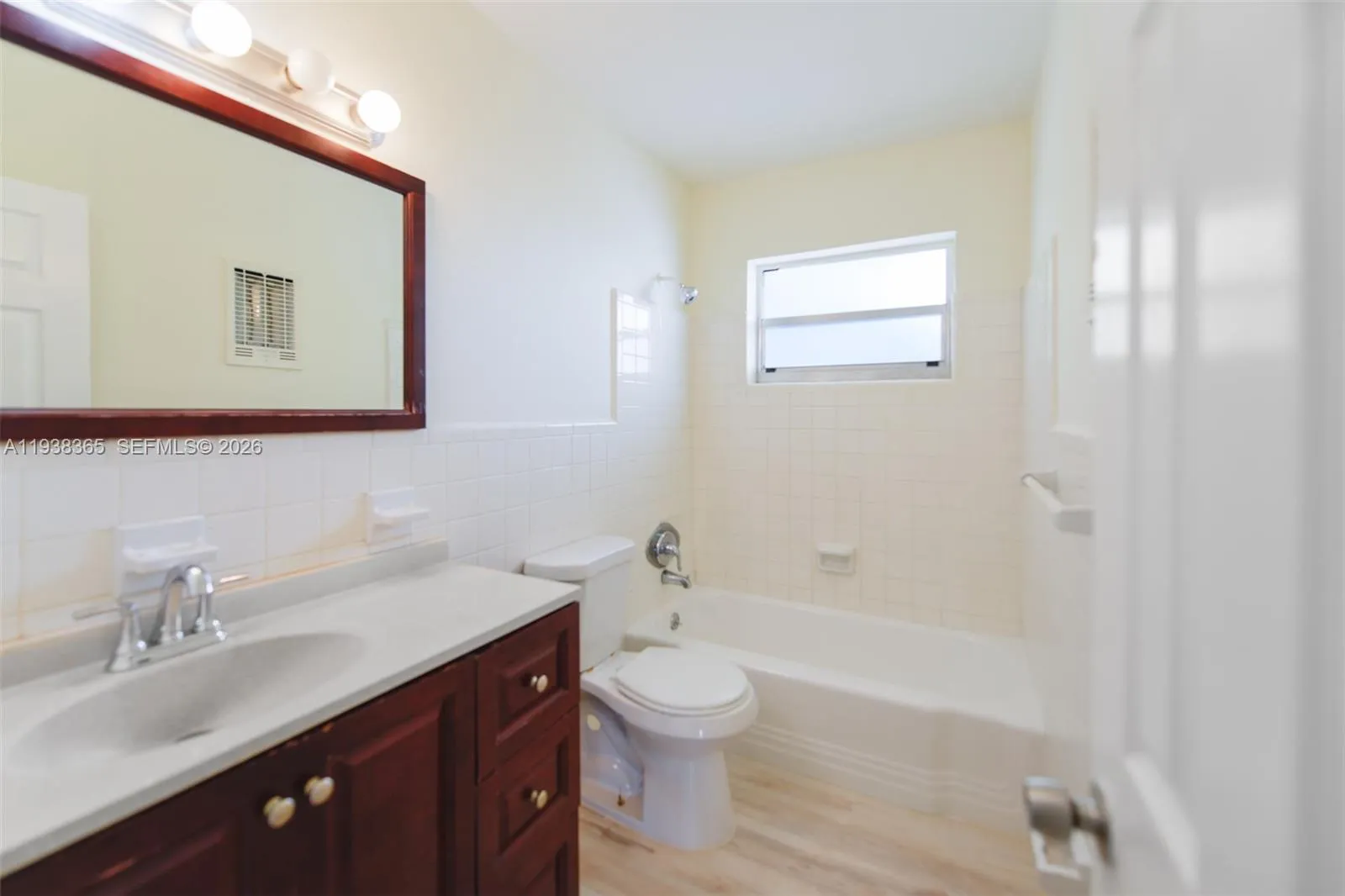 5420 Ne 22nd Ter 18, Fort Lauderdale, Florida 3330, Fort Lauderdale, Florida 33308, 1 Bedroom Bedrooms, ,1 BathroomBathrooms,Residential Lease,For Rent,5420 Ne 22nd Ter 18, Fort Lauderdale, Florida 3330,A11938365