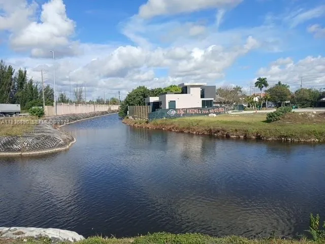 550 Sw 136th Pl, Miami, Florida 33184, Miami, Florida 33184, ,Land,For Sale,550 Sw 136th Pl, Miami, Florida 33184,A11936890