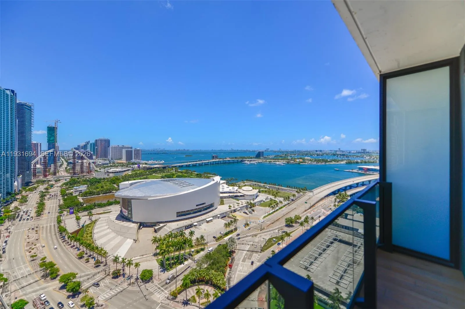 398 Ne 5th St 2407, Miami, Florida 33132, Miami, Florida 33132, 1 Bedroom Bedrooms, ,1 BathroomBathrooms,Residential,For Sale,398 Ne 5th St 2407, Miami, Florida 33132,A11931694