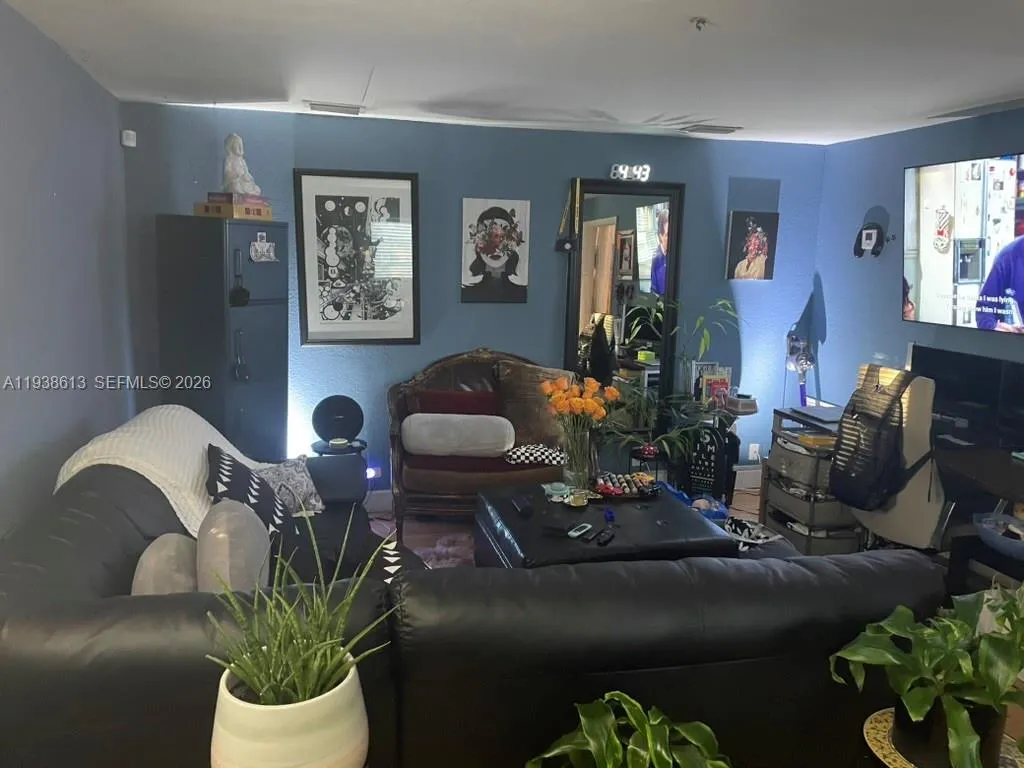 3741 Sw 27th Ter, Miami, Florida 33134, Miami, Florida 33134, ,Residential Income,For Sale,3741 Sw 27th Ter, Miami, Florida 33134,A11938613