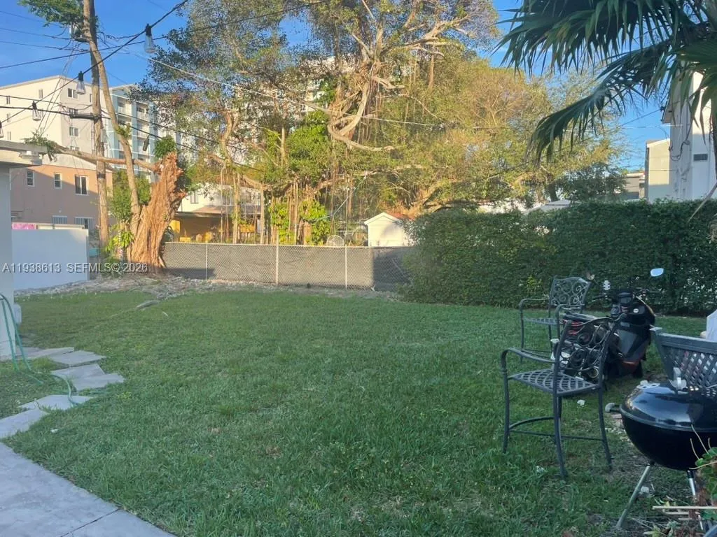 3741 Sw 27th Ter, Miami, Florida 33134, Miami, Florida 33134, ,Residential Income,For Sale,3741 Sw 27th Ter, Miami, Florida 33134,A11938613