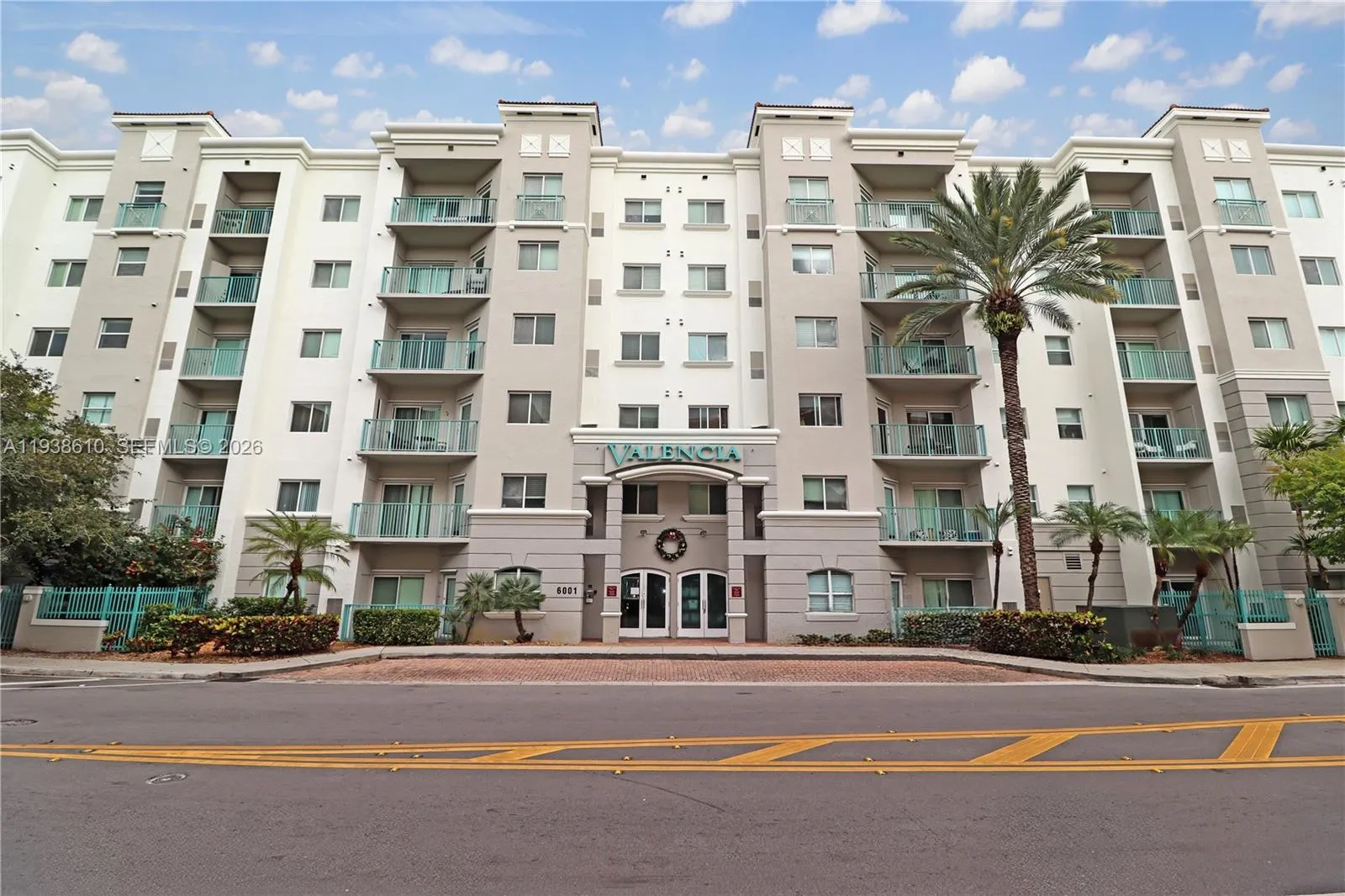 6001 Sw 70th St 249, South Miami, Florida 33143, South Miami, Florida 33143, 1 Bedroom Bedrooms, ,1 BathroomBathrooms,Residential,For Sale,6001 Sw 70th St 249, South Miami, Florida 33143,A11938610