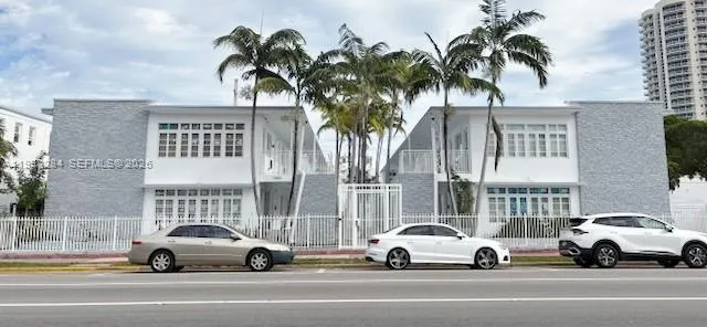 7445 Harding Ave 110, Miami Beach, Florida 33141, Miami Beach, Florida 33141, 1 Bedroom Bedrooms, ,1 BathroomBathrooms,Residential Lease,For Rent,7445 Harding Ave 110, Miami Beach, Florida 33141,A11938284
