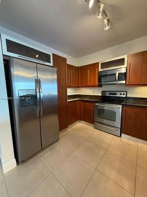 7350 Sw 89th St 907s, Miami, Florida 33156, Miami, Florida 33156, 2 Bedrooms Bedrooms, ,2 BathroomsBathrooms,Residential Lease,For Rent,7350 Sw 89th St 907s, Miami, Florida 33156,A11938245