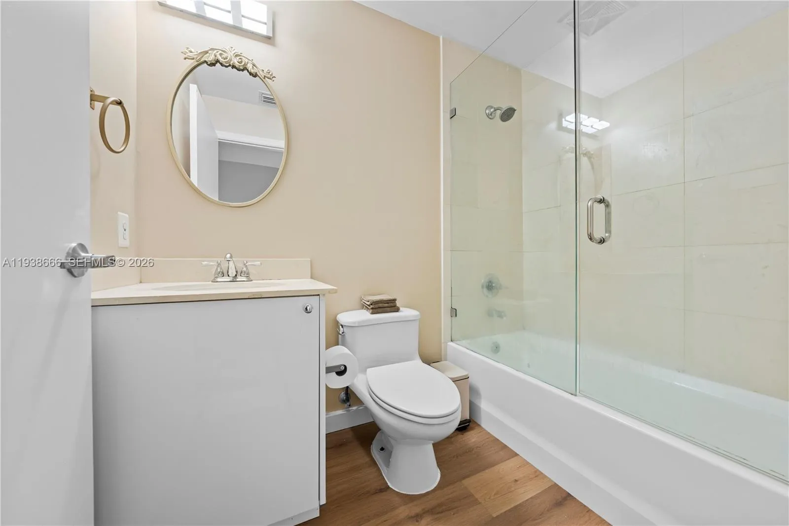 60 Sw 13th St 2422, Miami, Florida 33130, Miami, Florida 33130, 1 Bedroom Bedrooms, ,1 BathroomBathrooms,Residential,For Sale,60 Sw 13th St 2422, Miami, Florida 33130,A11938666