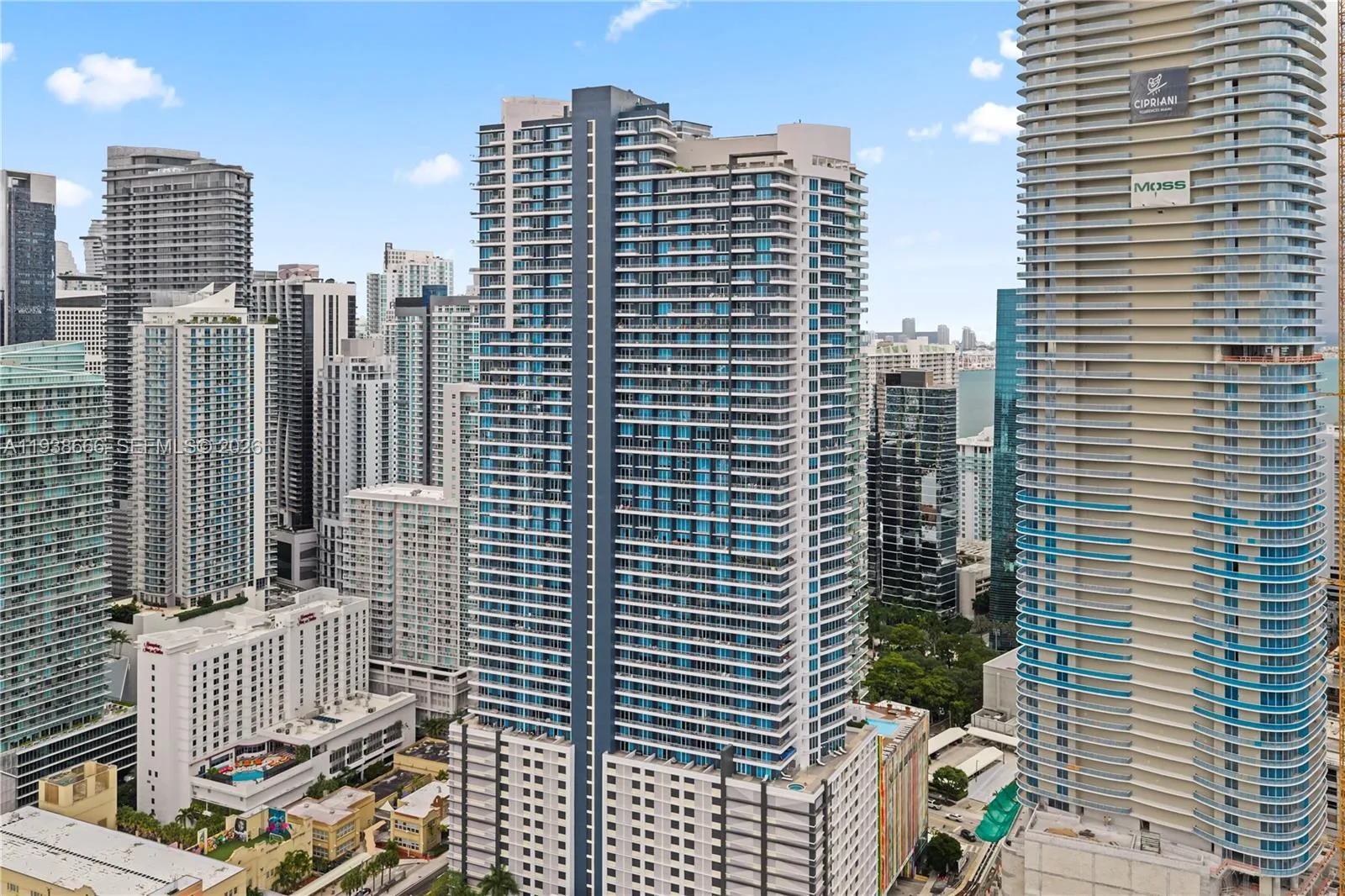 60 Sw 13th St 2422, Miami, Florida 33130, Miami, Florida 33130, 1 Bedroom Bedrooms, ,1 BathroomBathrooms,Residential,For Sale,60 Sw 13th St 2422, Miami, Florida 33130,A11938666