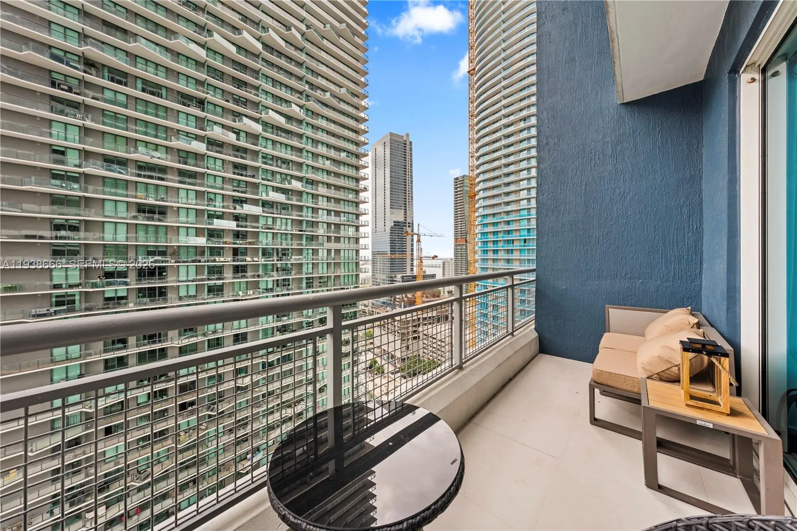 60 Sw 13th St 2422, Miami, Florida 33130, Miami, Florida 33130, 1 Bedroom Bedrooms, ,1 BathroomBathrooms,Residential,For Sale,60 Sw 13th St 2422, Miami, Florida 33130,A11938666