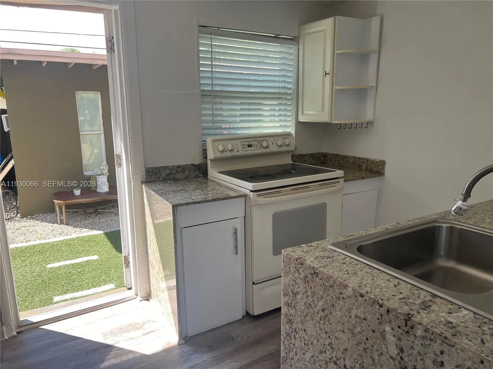 842 Sw 12th Ave, Miami, Florida 33130, Miami, Florida 33130, ,Residential Income,For Sale,842 Sw 12th Ave, Miami, Florida 33130,A11930066