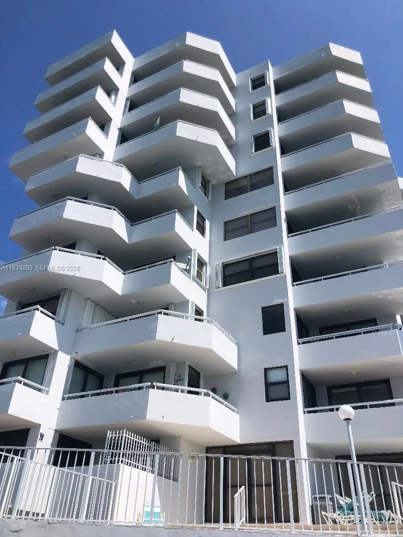 6830 Indian Creek Dr 5b, Miami Beach, Florida 3314, Miami Beach, Florida 33141, 1 Bedroom Bedrooms, ,1 BathroomBathrooms,Residential,For Sale,6830 Indian Creek Dr 5b, Miami Beach, Florida 3314,A11938803 6830 Indian Creek Dr 5b, Miami Beach, Florida 3314, Miami Beach, Florida 33141, 1 Bedroom Bedrooms, ,1 BathroomBathrooms,Residential,For Sale,6830 Indian Creek Dr 5b, Miami Beach, Florida 3314,A11938803