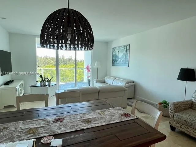 14951 Royal Oaks Ln 505, North Miami, Florida 3318, North Miami, Florida 33181, 2 Bedrooms Bedrooms, ,2 BathroomsBathrooms,Residential Lease,For Rent,14951 Royal Oaks Ln 505, North Miami, Florida 3318,A11938865
