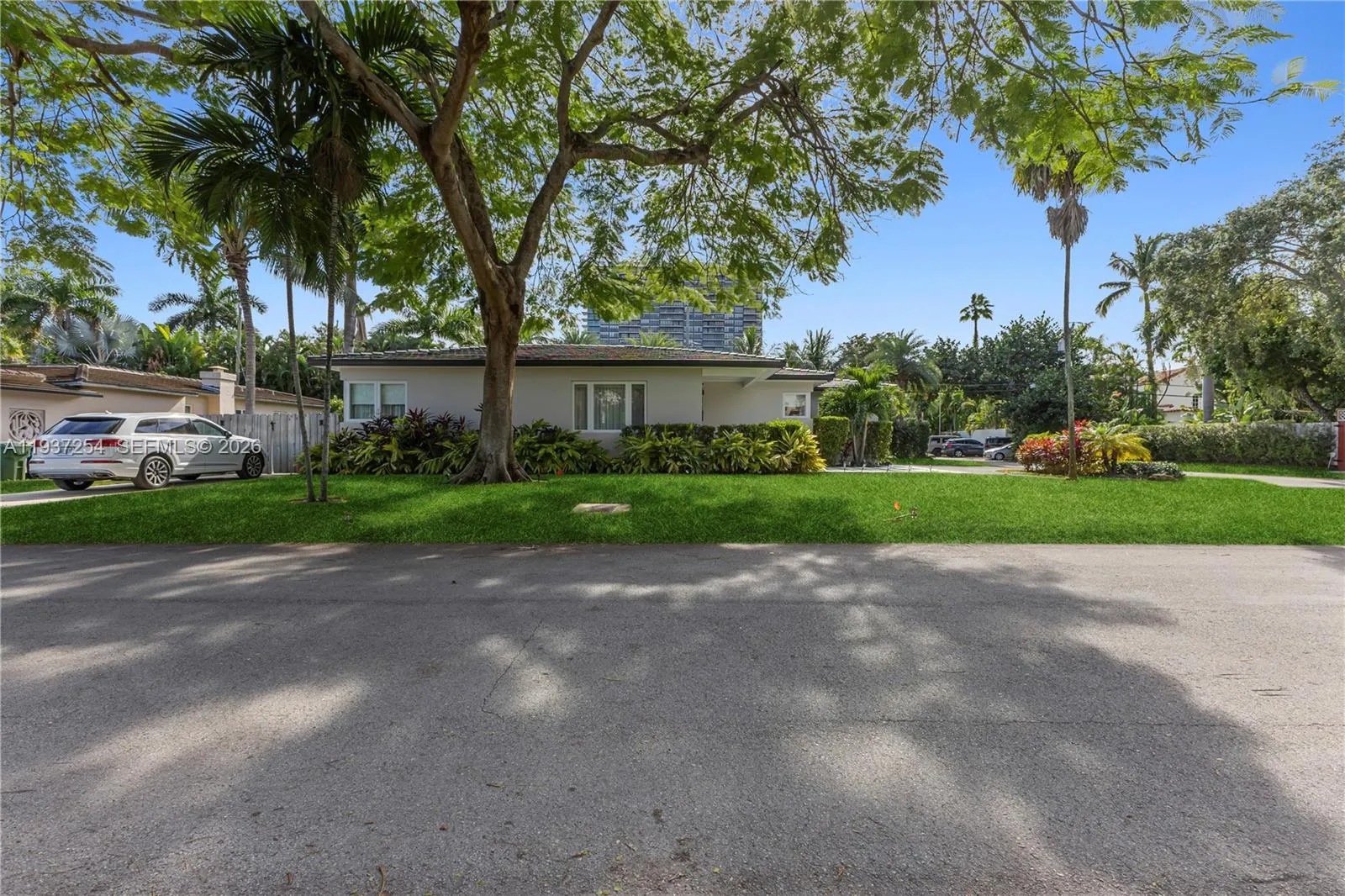 800 Ne 72nd St, Miami, Florida 33138, Miami, Florida 33138, 4 Bedrooms Bedrooms, ,3 BathroomsBathrooms,Residential,For Sale,800 Ne 72nd St, Miami, Florida 33138,A11937254