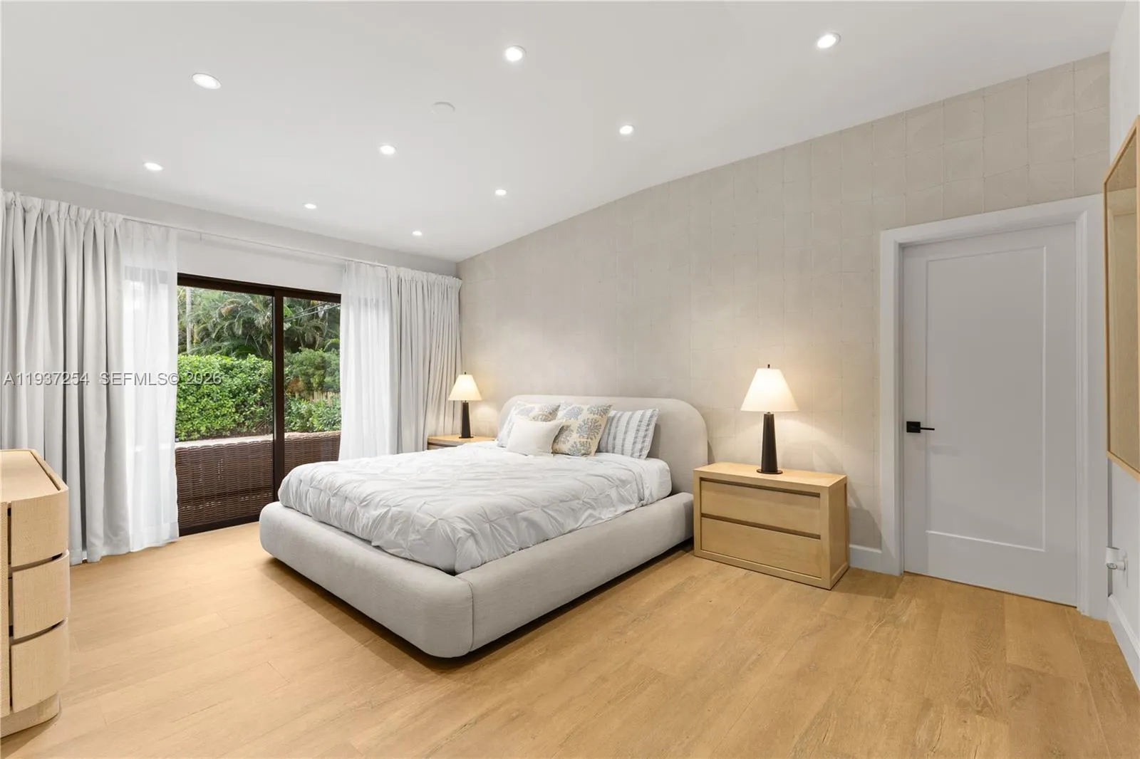 800 Ne 72nd St, Miami, Florida 33138, Miami, Florida 33138, 4 Bedrooms Bedrooms, ,3 BathroomsBathrooms,Residential,For Sale,800 Ne 72nd St, Miami, Florida 33138,A11937254