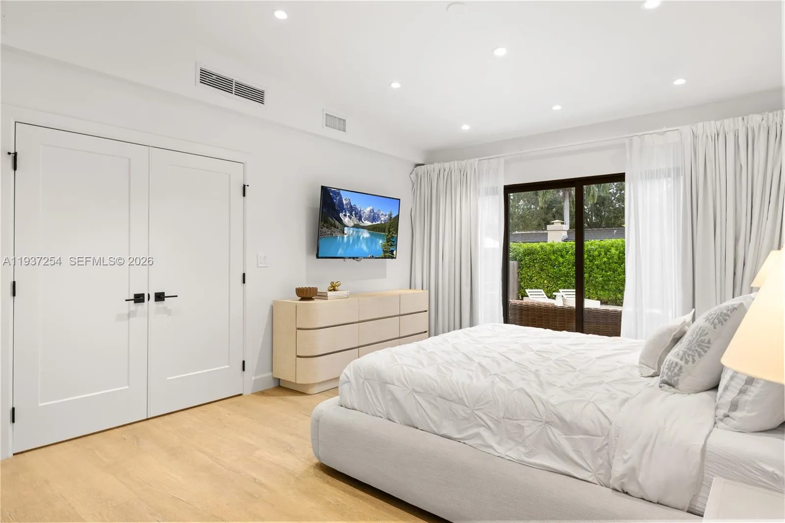 800 Ne 72nd St, Miami, Florida 33138, Miami, Florida 33138, 4 Bedrooms Bedrooms, ,3 BathroomsBathrooms,Residential,For Sale,800 Ne 72nd St, Miami, Florida 33138,A11937254