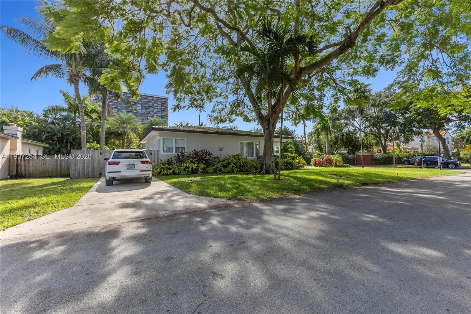 800 Ne 72nd St, Miami, Florida 33138, Miami, Florida 33138, 4 Bedrooms Bedrooms, ,3 BathroomsBathrooms,Residential,For Sale,800 Ne 72nd St, Miami, Florida 33138,A11937254