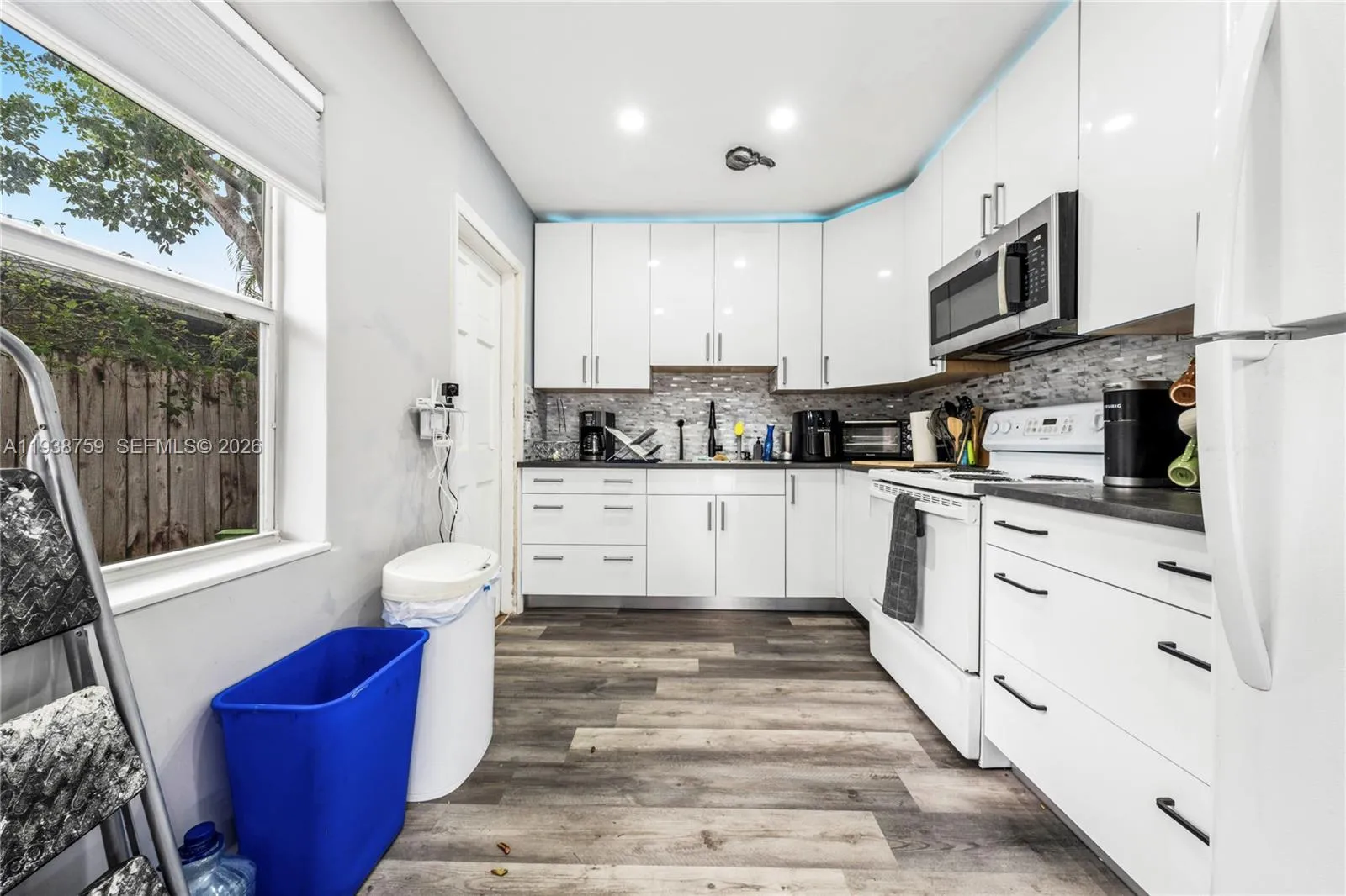 1400 Ne 14th St, Fort Lauderdale, Florida 33304, Fort Lauderdale, Florida 33304, ,Residential Income,For Sale,1400 Ne 14th St, Fort Lauderdale, Florida 33304,A11938759