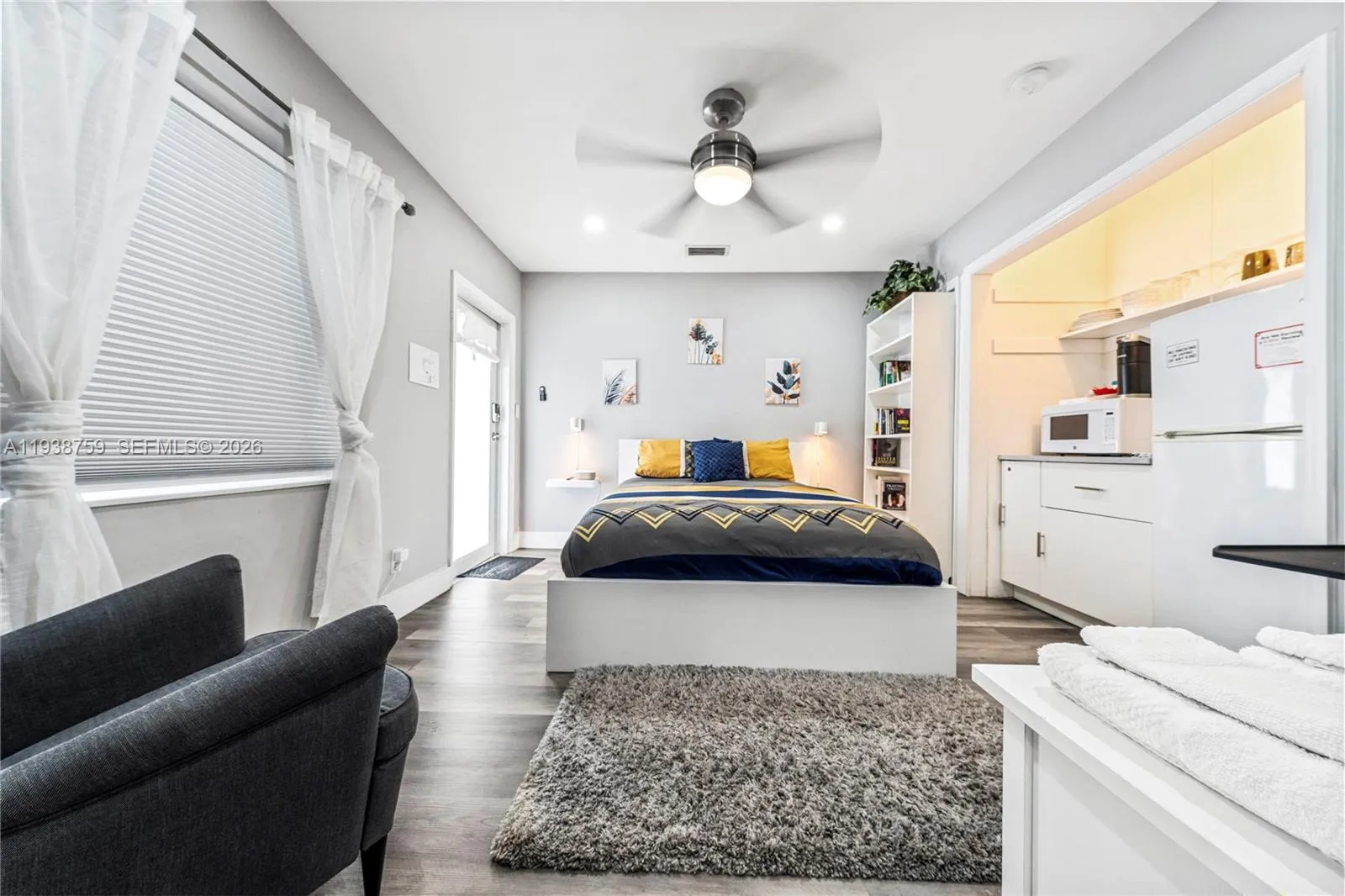 1400 Ne 14th St, Fort Lauderdale, Florida 33304, Fort Lauderdale, Florida 33304, ,Residential Income,For Sale,1400 Ne 14th St, Fort Lauderdale, Florida 33304,A11938759