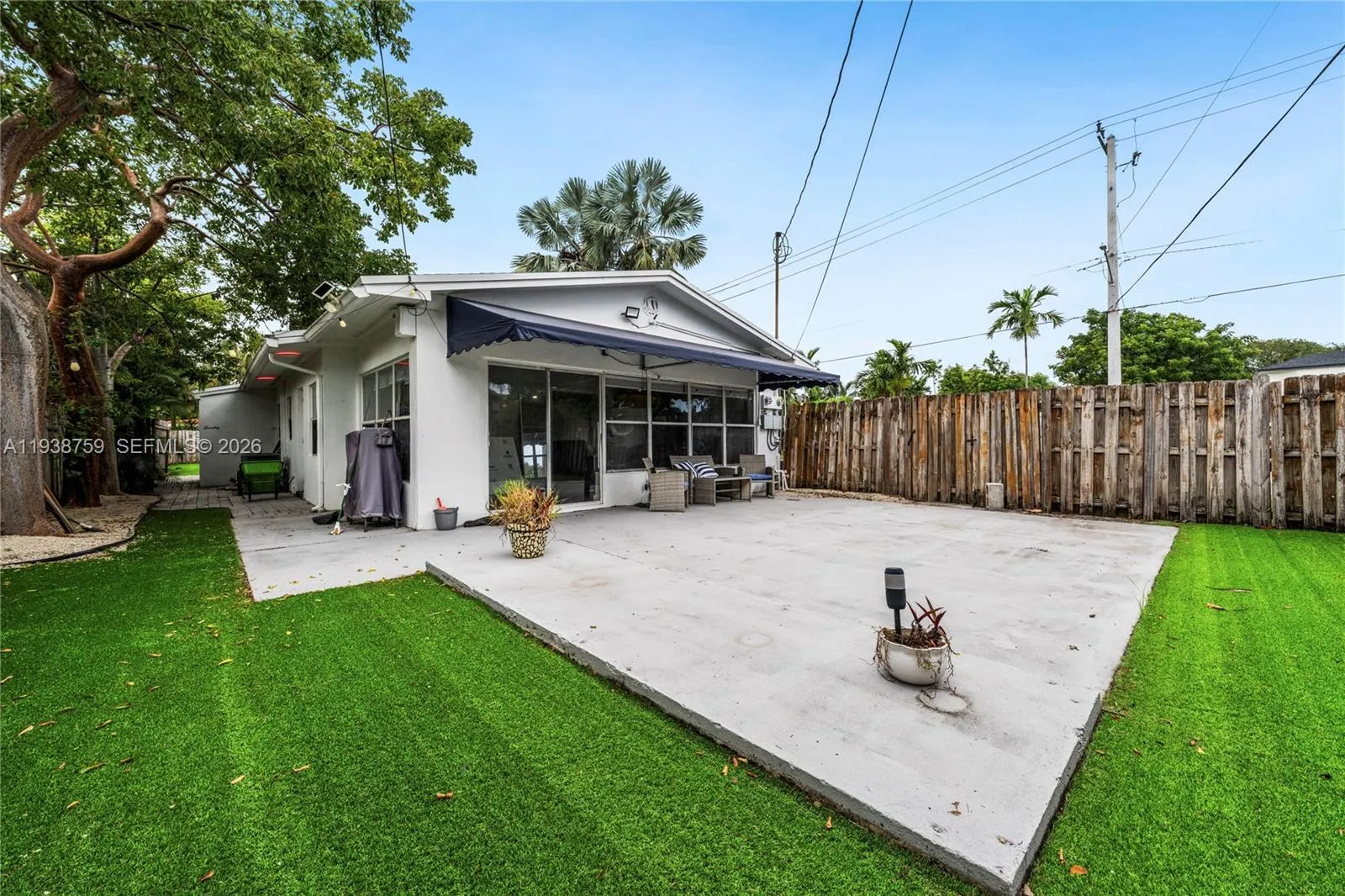 1400 Ne 14th St, Fort Lauderdale, Florida 33304, Fort Lauderdale, Florida 33304, ,Residential Income,For Sale,1400 Ne 14th St, Fort Lauderdale, Florida 33304,A11938759