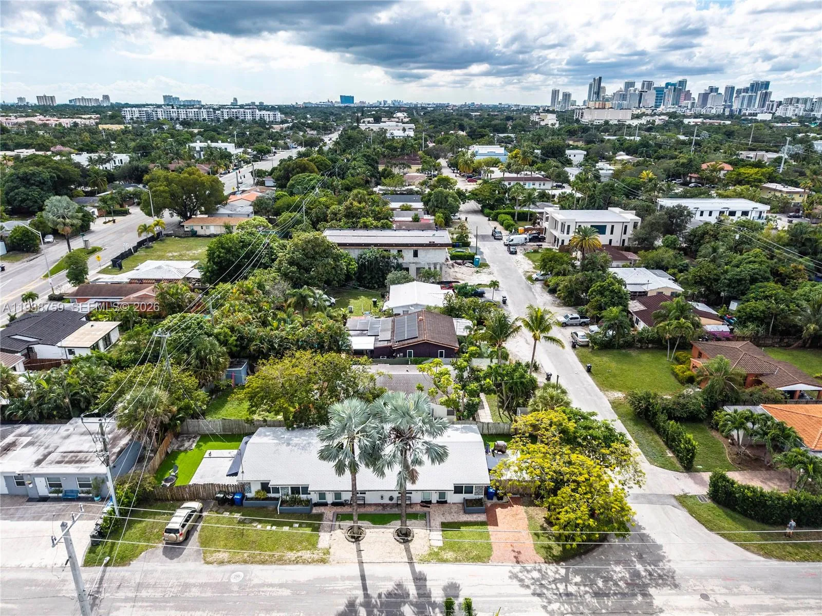 1400 Ne 14th St, Fort Lauderdale, Florida 33304, Fort Lauderdale, Florida 33304, ,Residential Income,For Sale,1400 Ne 14th St, Fort Lauderdale, Florida 33304,A11938759