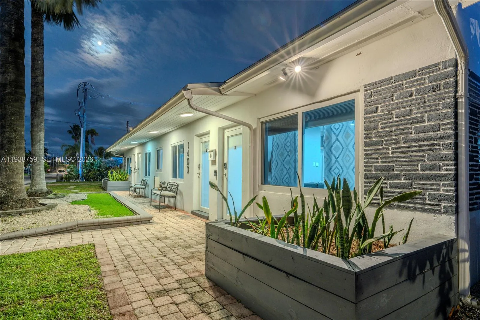 1400 Ne 14th St, Fort Lauderdale, Florida 33304, Fort Lauderdale, Florida 33304, ,Residential Income,For Sale,1400 Ne 14th St, Fort Lauderdale, Florida 33304,A11938759