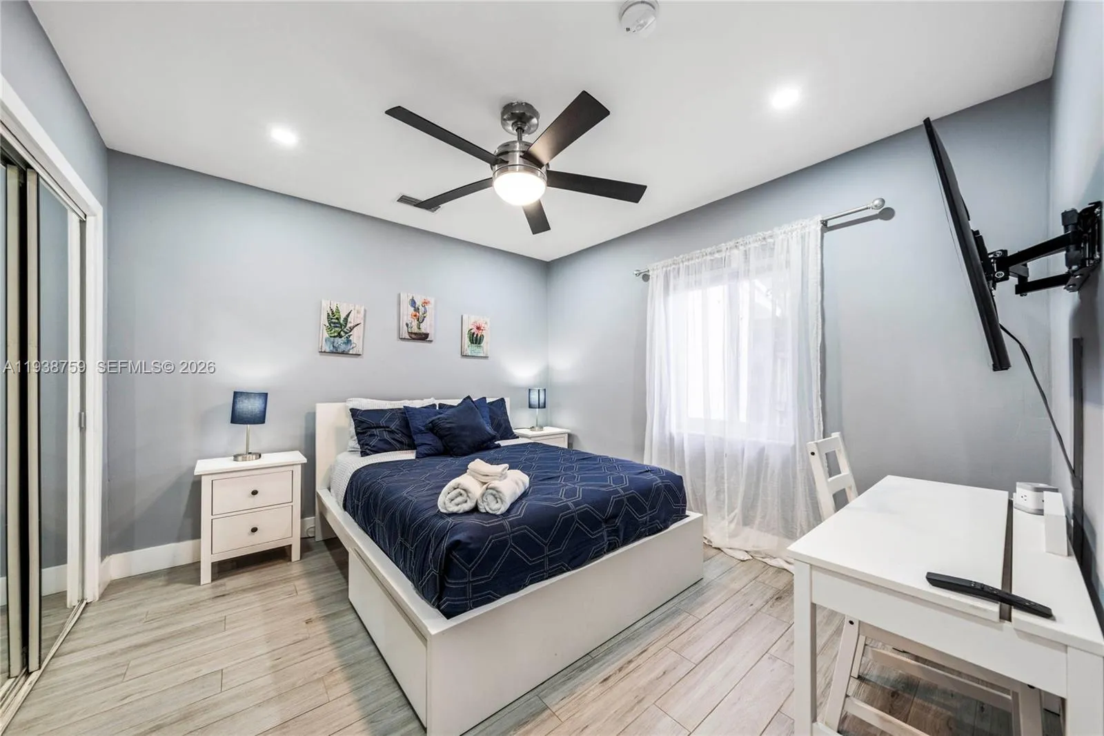 1400 Ne 14th St, Fort Lauderdale, Florida 33304, Fort Lauderdale, Florida 33304, ,Residential Income,For Sale,1400 Ne 14th St, Fort Lauderdale, Florida 33304,A11938759