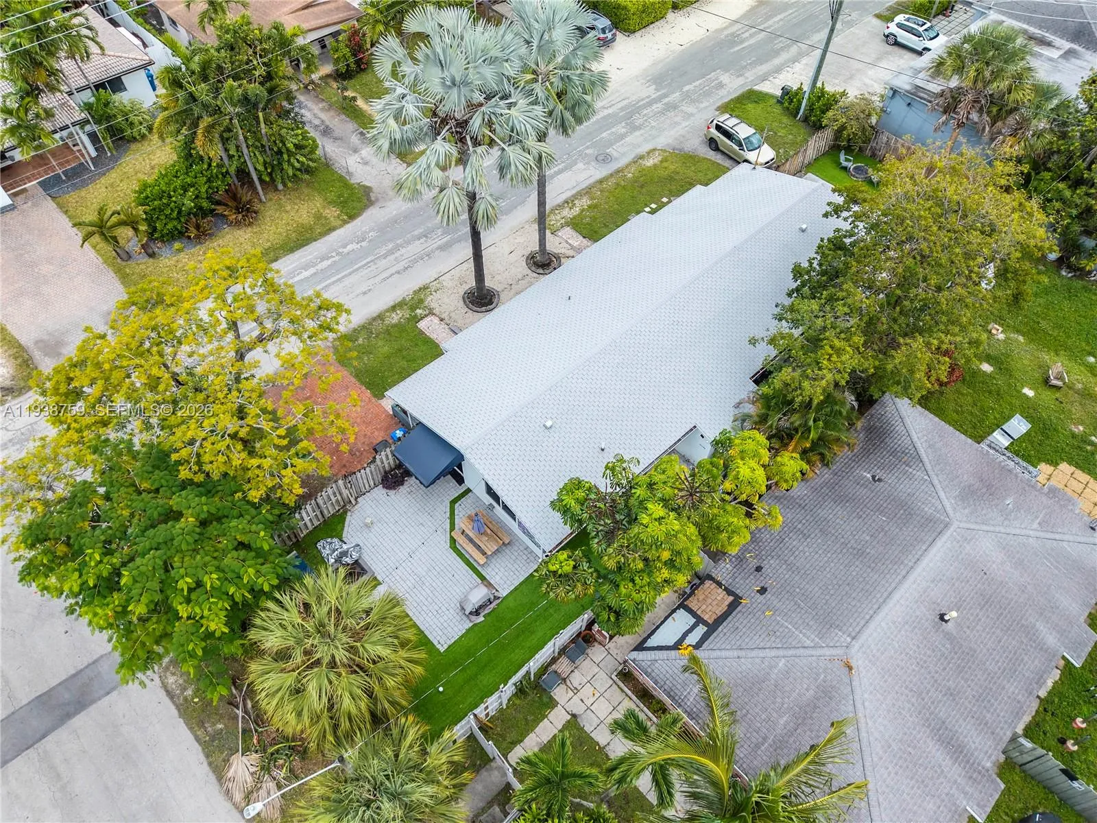 1400 Ne 14th St, Fort Lauderdale, Florida 33304, Fort Lauderdale, Florida 33304, ,Residential Income,For Sale,1400 Ne 14th St, Fort Lauderdale, Florida 33304,A11938759