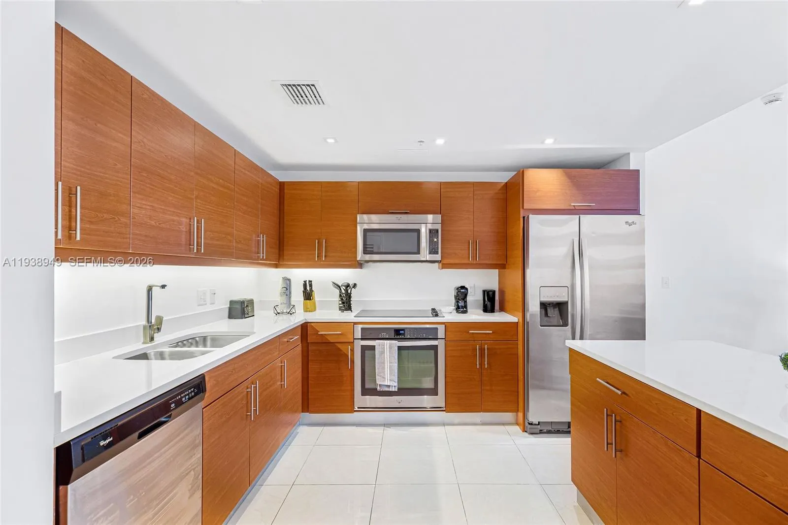 3250 Ne 1st Ave 603, Miami, Florida 33137, Miami, Florida 33137, 2 Bedrooms Bedrooms, ,2 BathroomsBathrooms,Residential,For Sale,3250 Ne 1st Ave 603, Miami, Florida 33137,A11938949