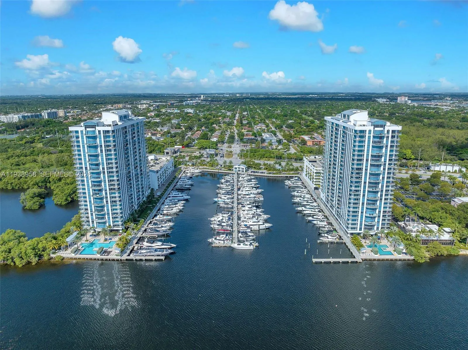 17111 Biscayne Blvd 411, North Miami Beach, Florid, North Miami Beach, Florida 33160, 2 Bedrooms Bedrooms, ,2 BathroomsBathrooms,Residential,For Sale,17111 Biscayne Blvd 411, North Miami Beach, Florid,A11938958