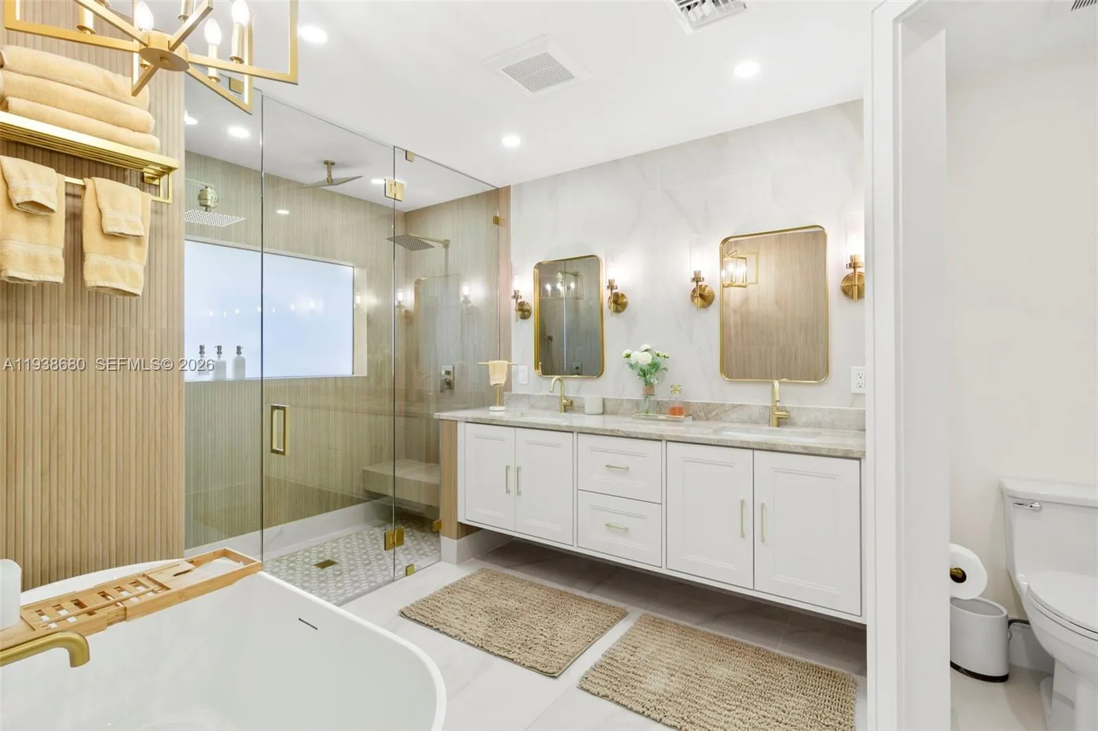 3540 Ne 28th Ave, Lighthouse Point, Florida 33064, Lighthouse Point, Florida 33064, 4 Bedrooms Bedrooms, ,2 BathroomsBathrooms,Residential Lease,For Rent,3540 Ne 28th Ave, Lighthouse Point, Florida 33064,A11938680