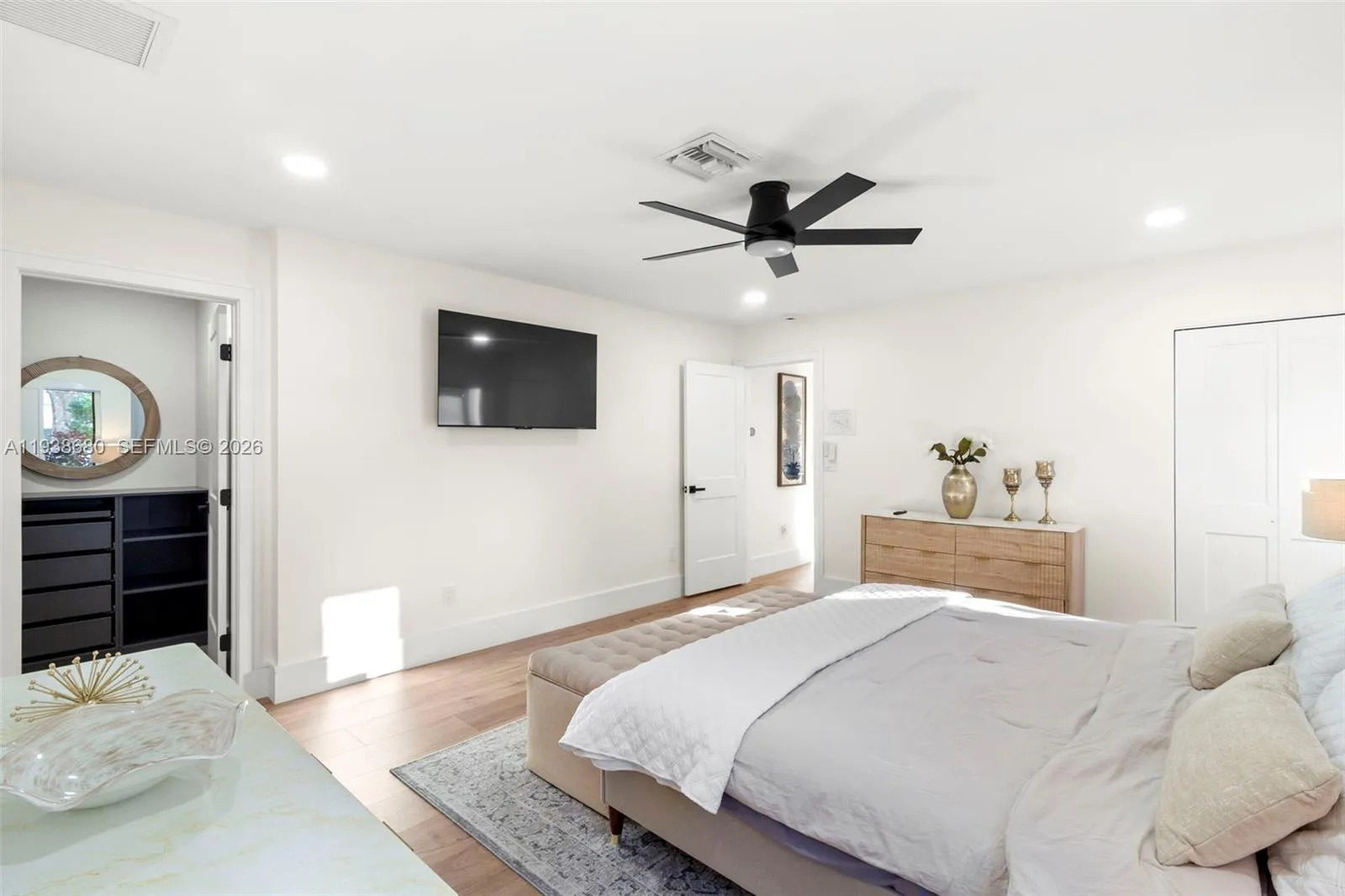 3540 Ne 28th Ave, Lighthouse Point, Florida 33064, Lighthouse Point, Florida 33064, 4 Bedrooms Bedrooms, ,2 BathroomsBathrooms,Residential Lease,For Rent,3540 Ne 28th Ave, Lighthouse Point, Florida 33064,A11938680