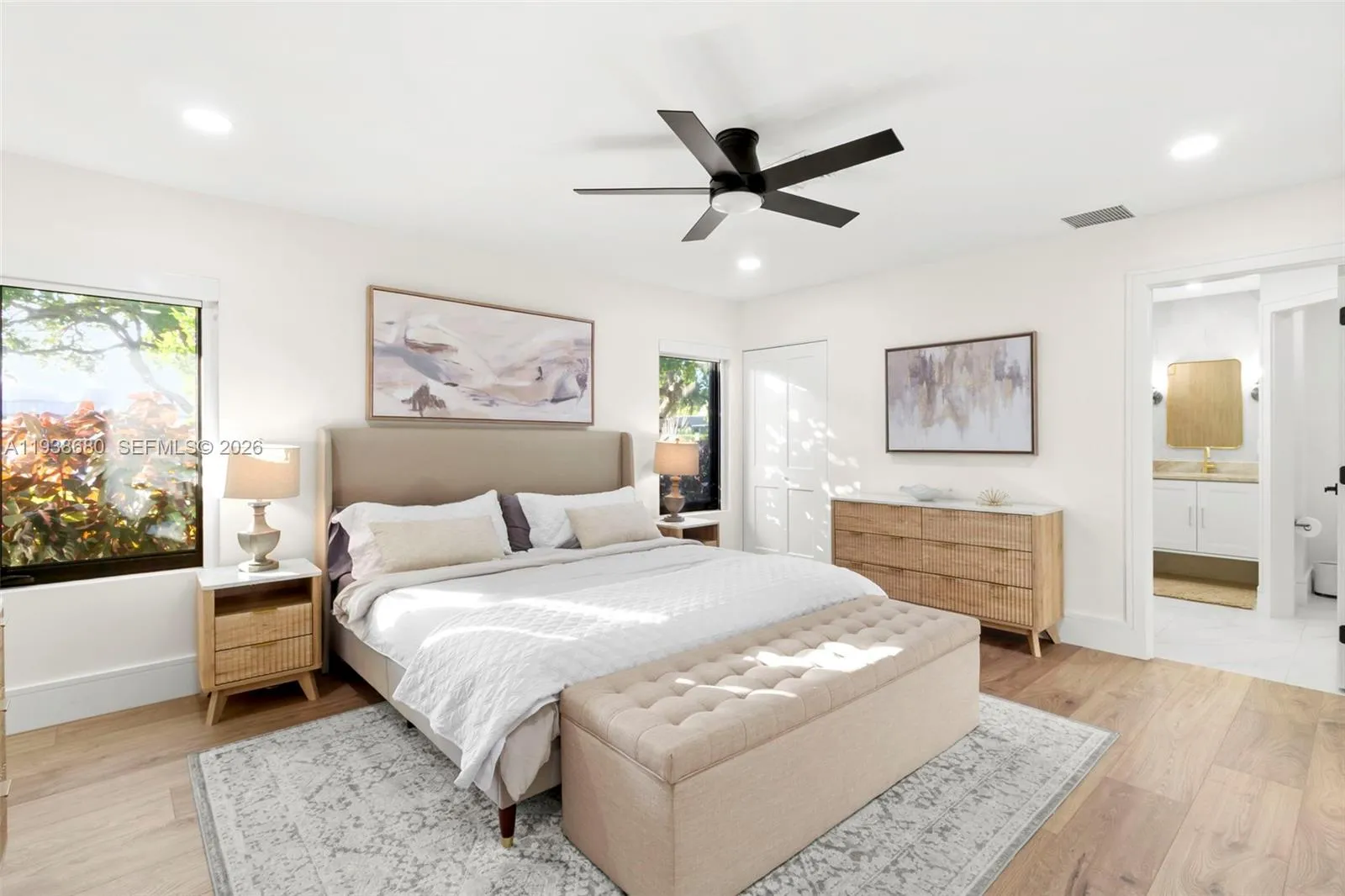 3540 Ne 28th Ave, Lighthouse Point, Florida 33064, Lighthouse Point, Florida 33064, 4 Bedrooms Bedrooms, ,2 BathroomsBathrooms,Residential Lease,For Rent,3540 Ne 28th Ave, Lighthouse Point, Florida 33064,A11938680