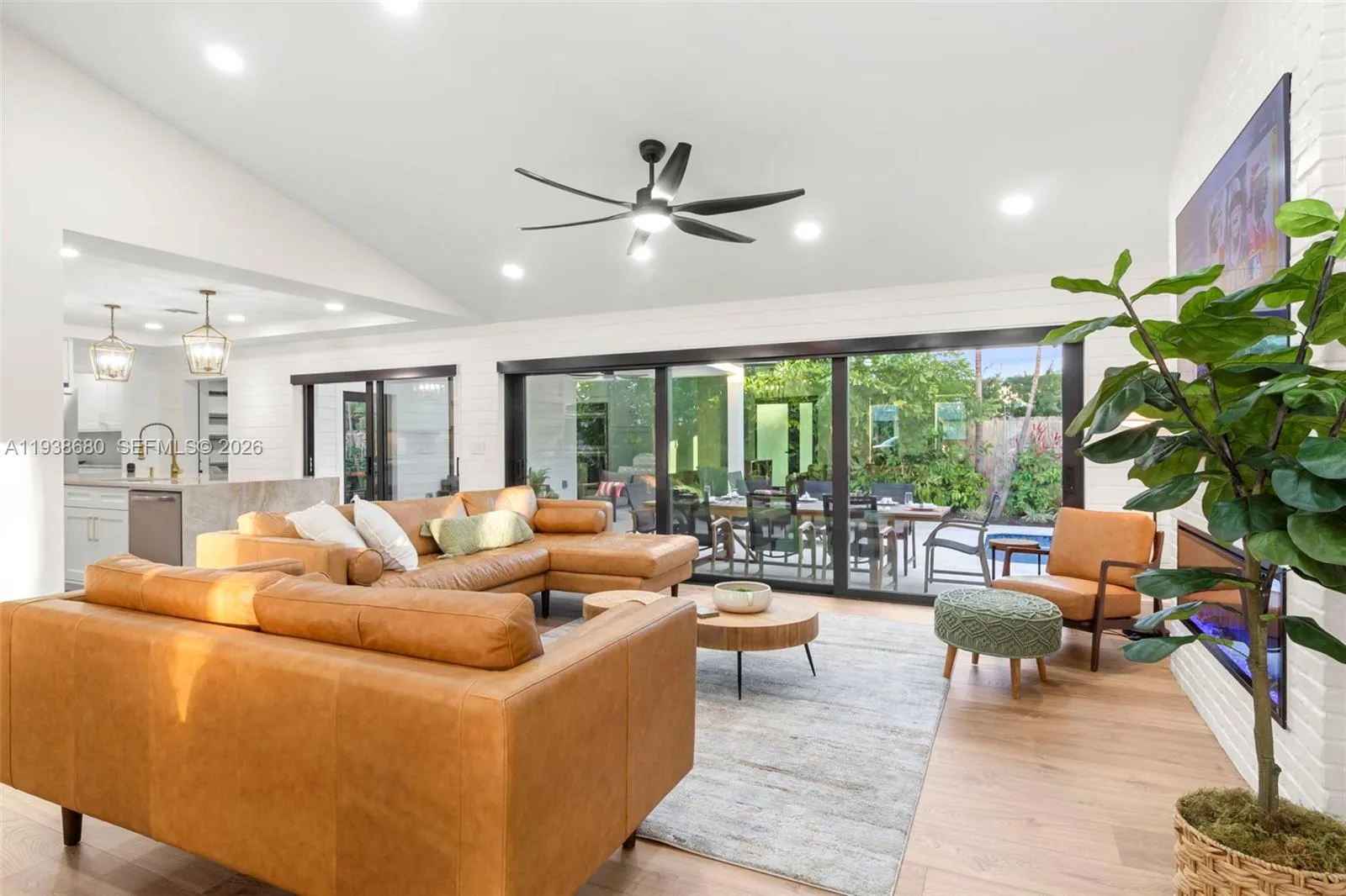 3540 Ne 28th Ave, Lighthouse Point, Florida 33064, Lighthouse Point, Florida 33064, 4 Bedrooms Bedrooms, ,2 BathroomsBathrooms,Residential Lease,For Rent,3540 Ne 28th Ave, Lighthouse Point, Florida 33064,A11938680