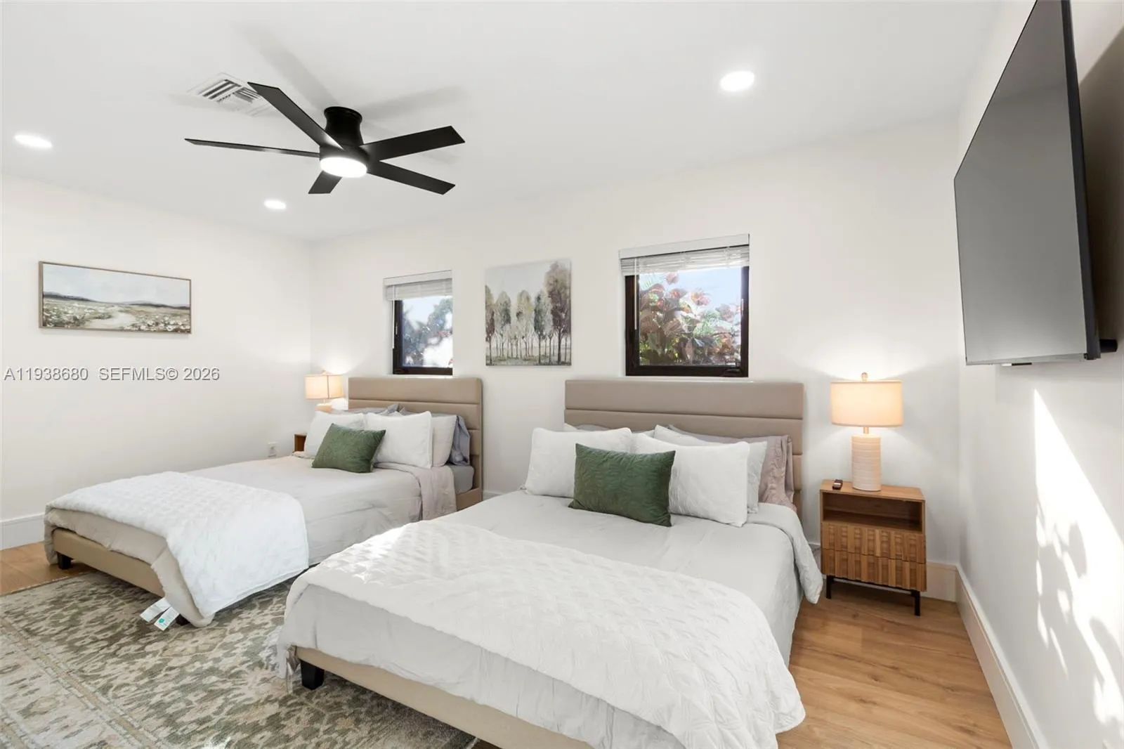 3540 Ne 28th Ave, Lighthouse Point, Florida 33064, Lighthouse Point, Florida 33064, 4 Bedrooms Bedrooms, ,2 BathroomsBathrooms,Residential Lease,For Rent,3540 Ne 28th Ave, Lighthouse Point, Florida 33064,A11938680