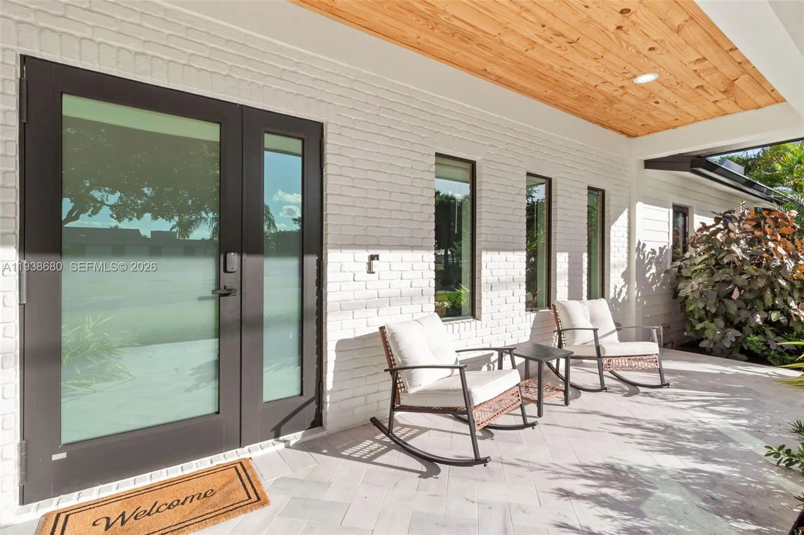3540 Ne 28th Ave, Lighthouse Point, Florida 33064, Lighthouse Point, Florida 33064, 4 Bedrooms Bedrooms, ,2 BathroomsBathrooms,Residential Lease,For Rent,3540 Ne 28th Ave, Lighthouse Point, Florida 33064,A11938680