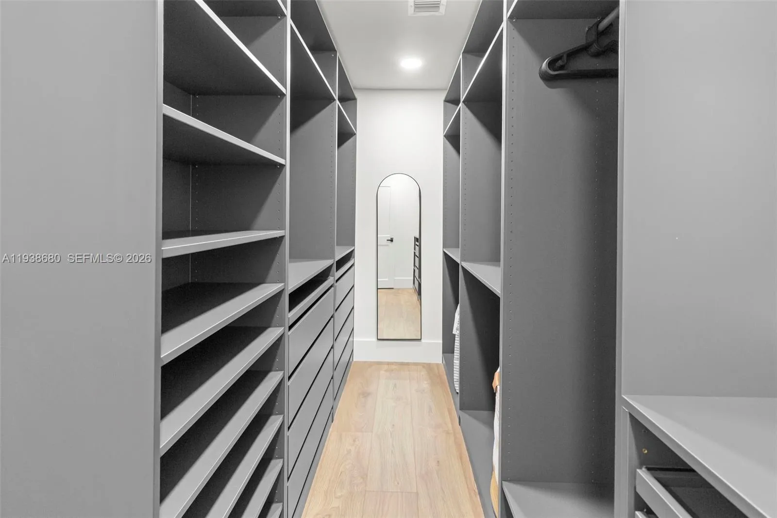 3540 Ne 28th Ave, Lighthouse Point, Florida 33064, Lighthouse Point, Florida 33064, 4 Bedrooms Bedrooms, ,2 BathroomsBathrooms,Residential Lease,For Rent,3540 Ne 28th Ave, Lighthouse Point, Florida 33064,A11938680