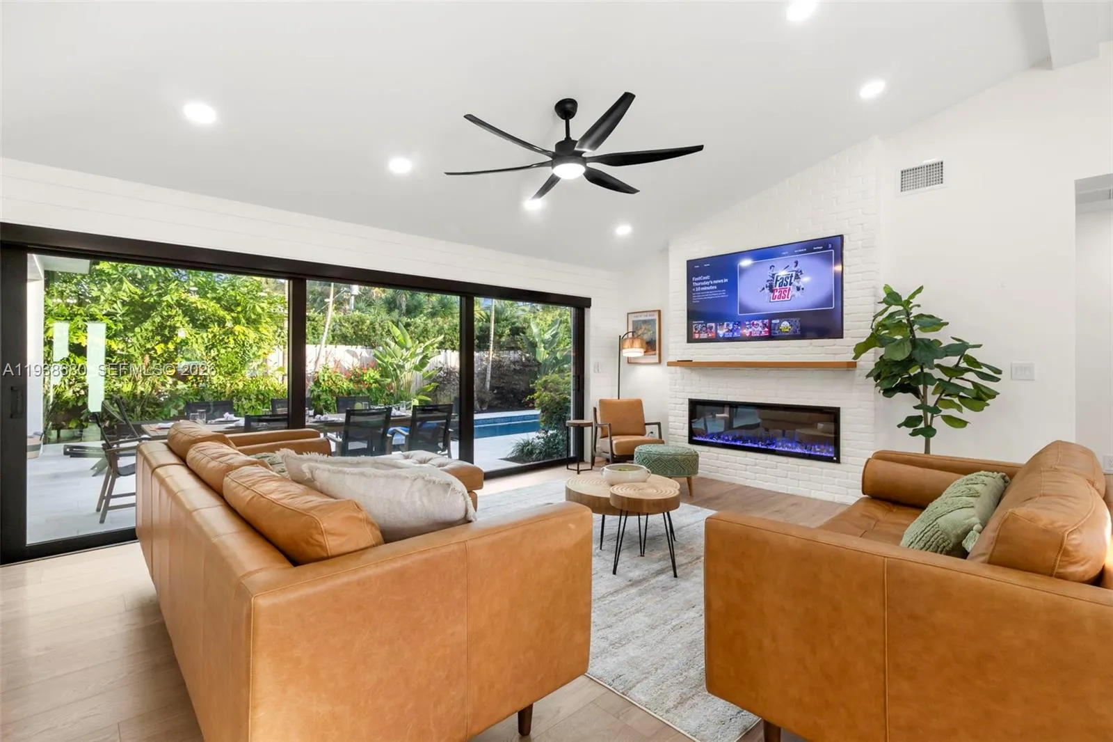 3540 Ne 28th Ave, Lighthouse Point, Florida 33064, Lighthouse Point, Florida 33064, 4 Bedrooms Bedrooms, ,2 BathroomsBathrooms,Residential Lease,For Rent,3540 Ne 28th Ave, Lighthouse Point, Florida 33064,A11938680