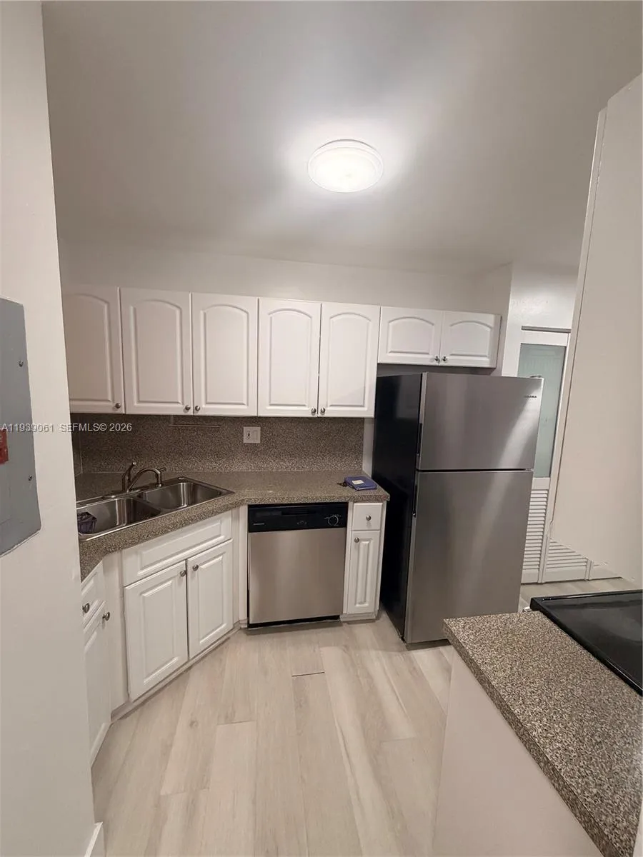 14340 Sw 57th Ln 3-103, Miami, Florida 33183, Miami, Florida 33183, 2 Bedrooms Bedrooms, ,2 BathroomsBathrooms,Residential Lease,For Rent,14340 Sw 57th Ln 3-103, Miami, Florida 33183,A11939061