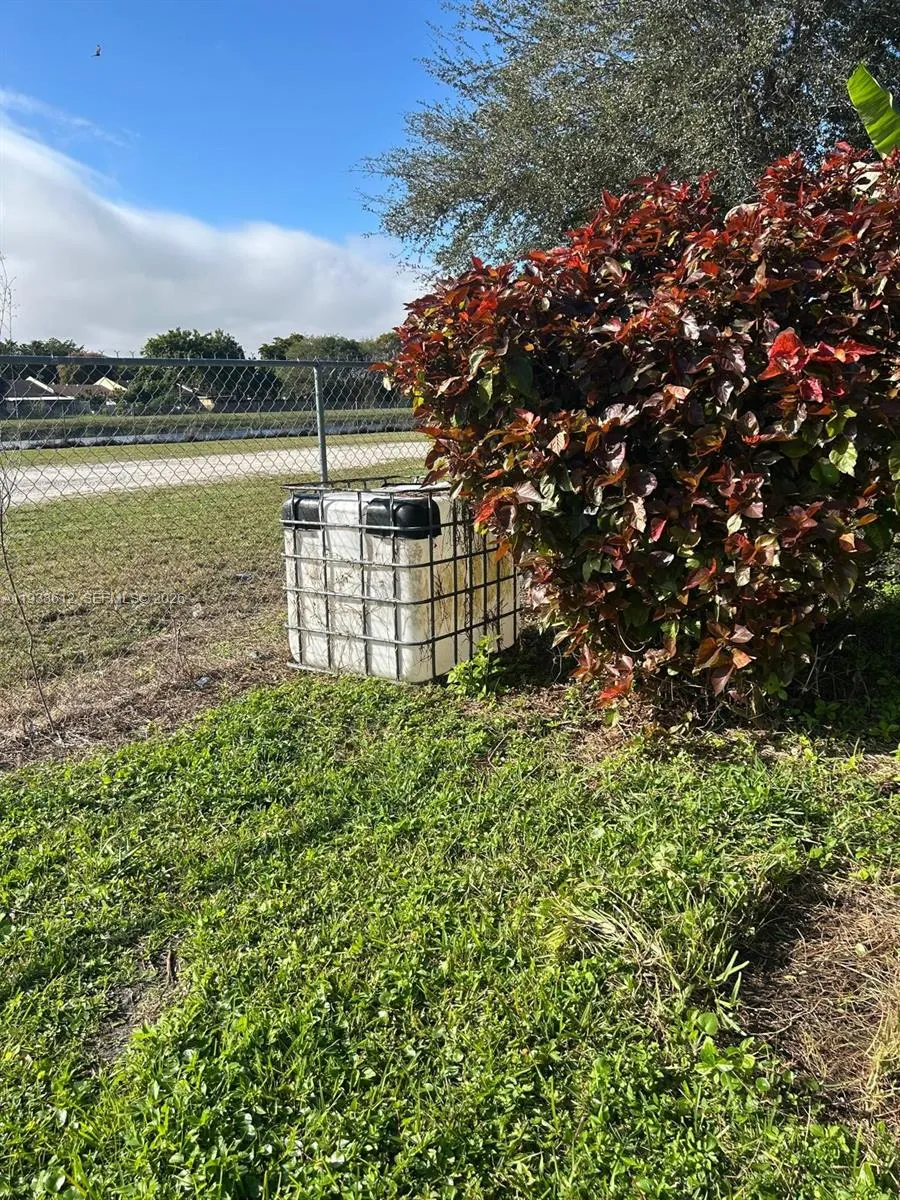 20501 Nw 30th Ave, Miami Gardens, Florida 33056, Miami Gardens, Florida 33056, 4 Bedrooms Bedrooms, ,2 BathroomsBathrooms,Residential,For Sale,20501 Nw 30th Ave, Miami Gardens, Florida 33056,A11938612