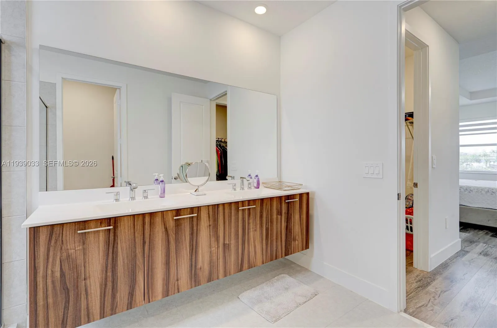 4367 Sw 123 Ln, Davie, Florida 33330, Davie, Florida 33330, 5 Bedrooms Bedrooms, ,4 BathroomsBathrooms,Residential,For Sale,4367 Sw 123 Ln, Davie, Florida 33330,A11939033