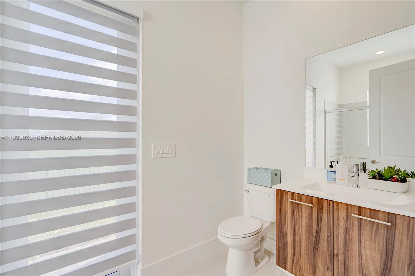 4367 Sw 123 Ln, Davie, Florida 33330, Davie, Florida 33330, 5 Bedrooms Bedrooms, ,4 BathroomsBathrooms,Residential,For Sale,4367 Sw 123 Ln, Davie, Florida 33330,A11939033