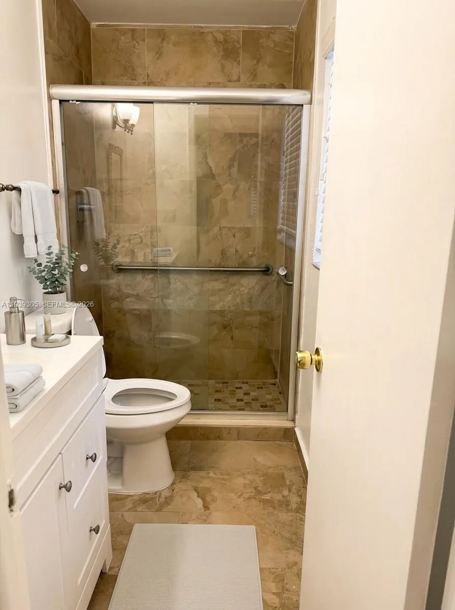 8111 Sw 129th Ave, Miami, Florida 33183, Miami, Florida 33183, 3 Bedrooms Bedrooms, ,2 BathroomsBathrooms,Residential Lease,For Rent,8111 Sw 129th Ave, Miami, Florida 33183,A11939305